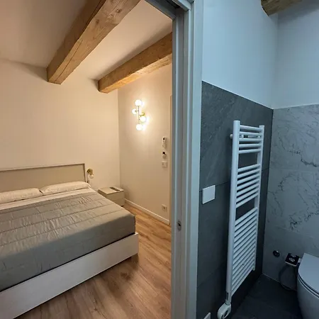 La Dimora Del Borgo Affittacamere 3*