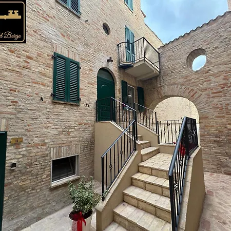 Guest house La Dimora Del Borgo Montecassiano