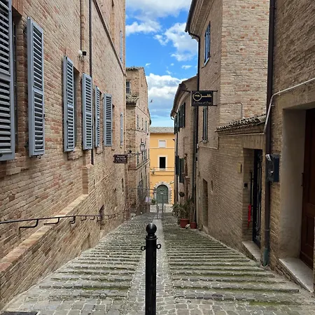 La Dimora Del Borgo Montecassiano